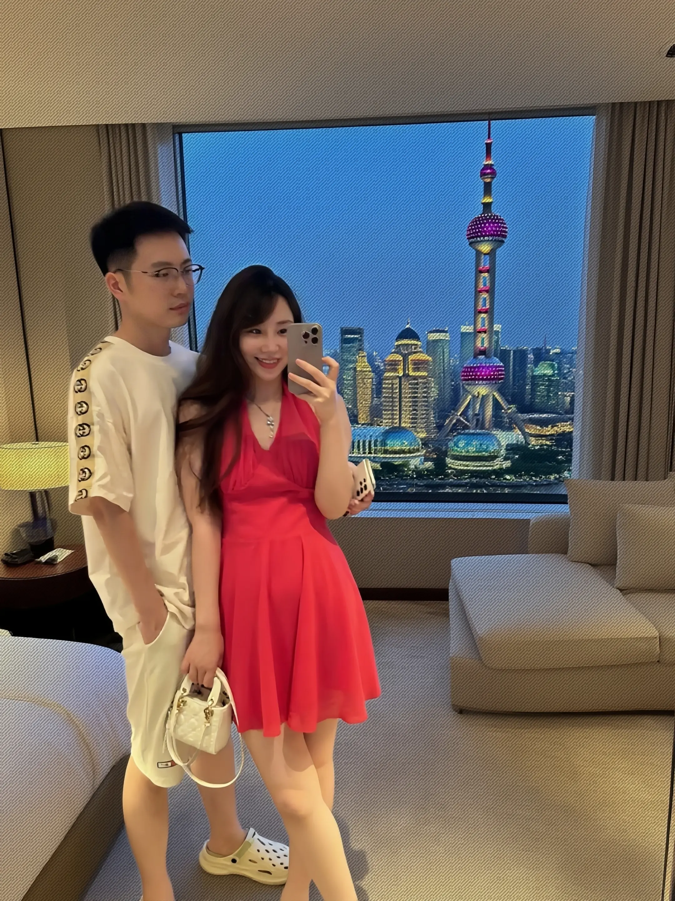 30岁的少妇和20岁的弟弟才是最搭的