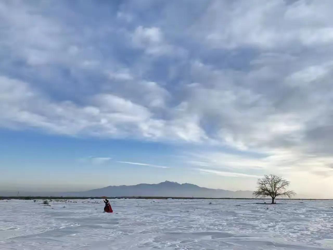 我觉得，这个世界上有钱能买的东西太多了，房子，车子，女子，位子，好吃的好穿的，好