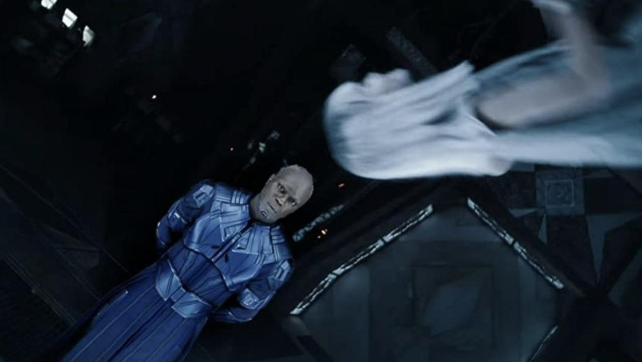 在《银河护卫队3》后半段中，涅布拉为了救出星爵和格鲁特，正试图潜入至高进化总部。