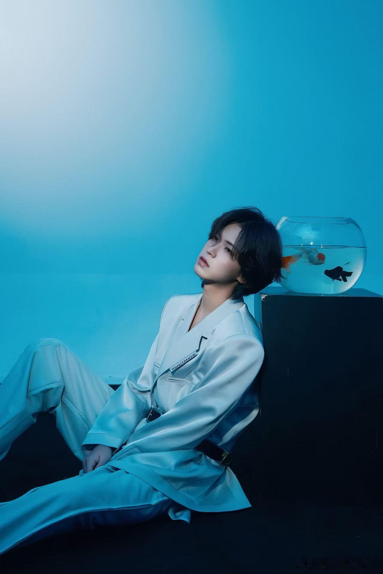 李希侃The25thHour广州站以热爱为序，点亮羊城夏夜。多元曲风轮番呈现，舞