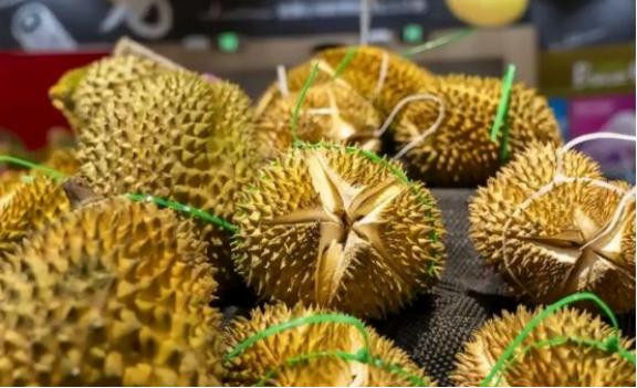 失去中国市场后，大量水果烂在地里卖不掉，现在开始后悔得罪中国

在全球农产品贸易