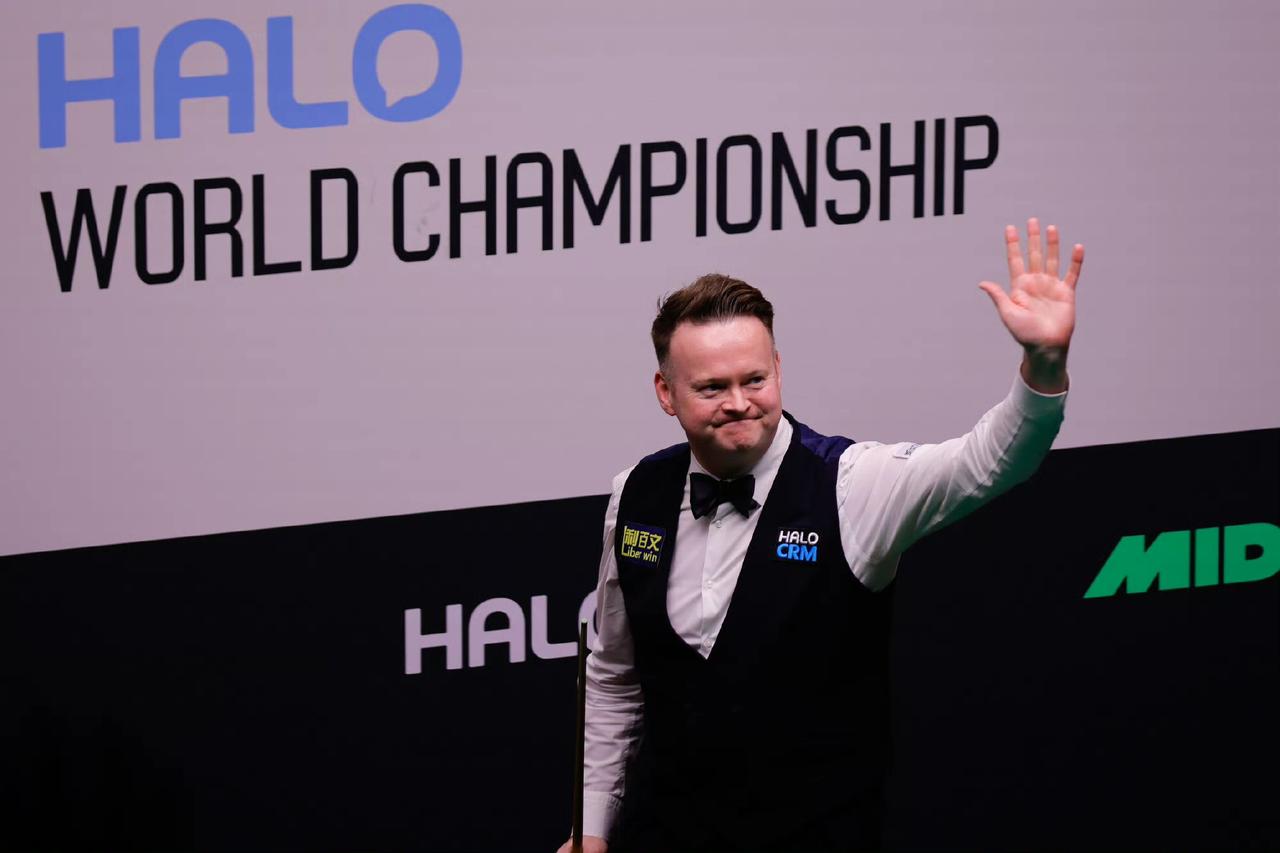 2026斯诺克世锦赛四强全部产生，真正的“三英战吕布”，吴宜泽一人单挑英伦三杰。