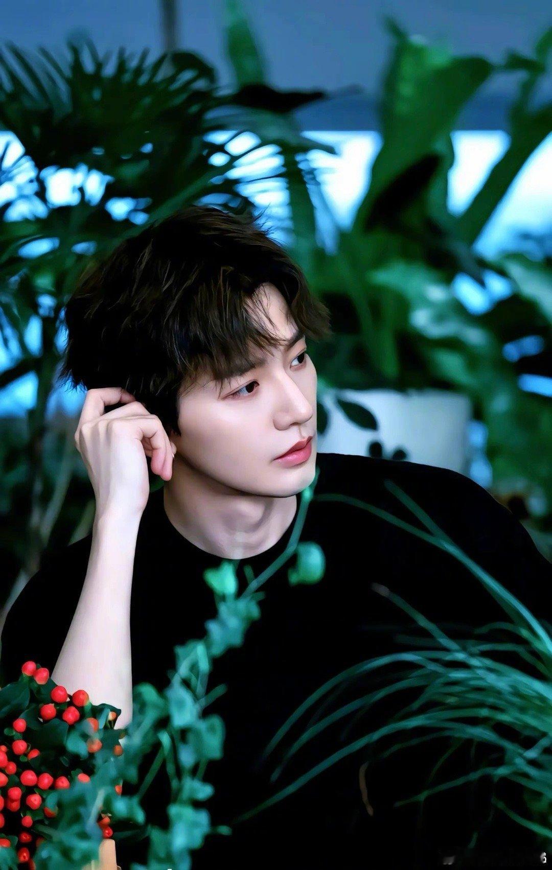 邓为哥哥这是在想啥呢！｜邓为