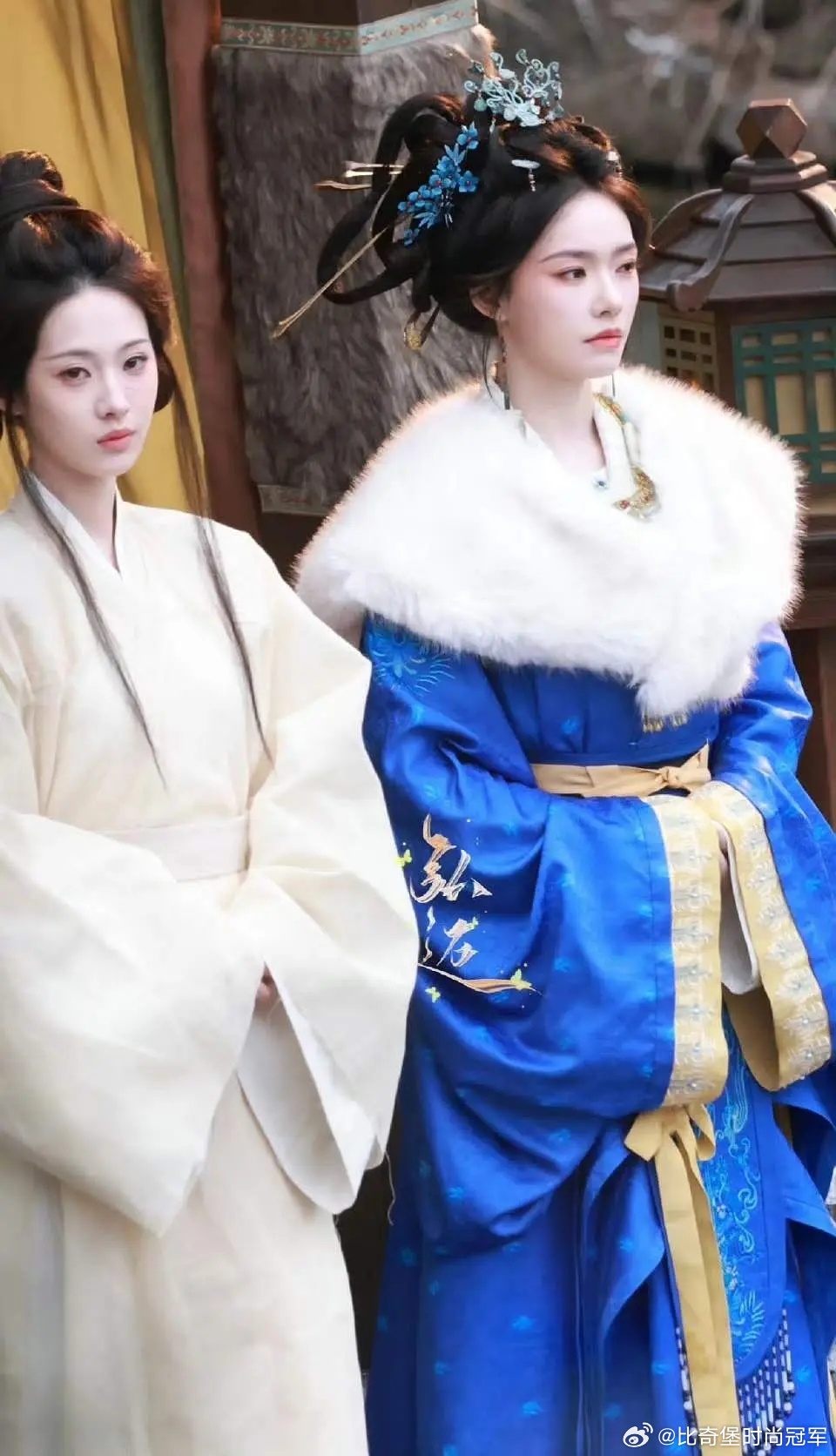 哇塞 不论是林允还是黄奕 目前看到的路透都好美！这个剧组审美不错！ 