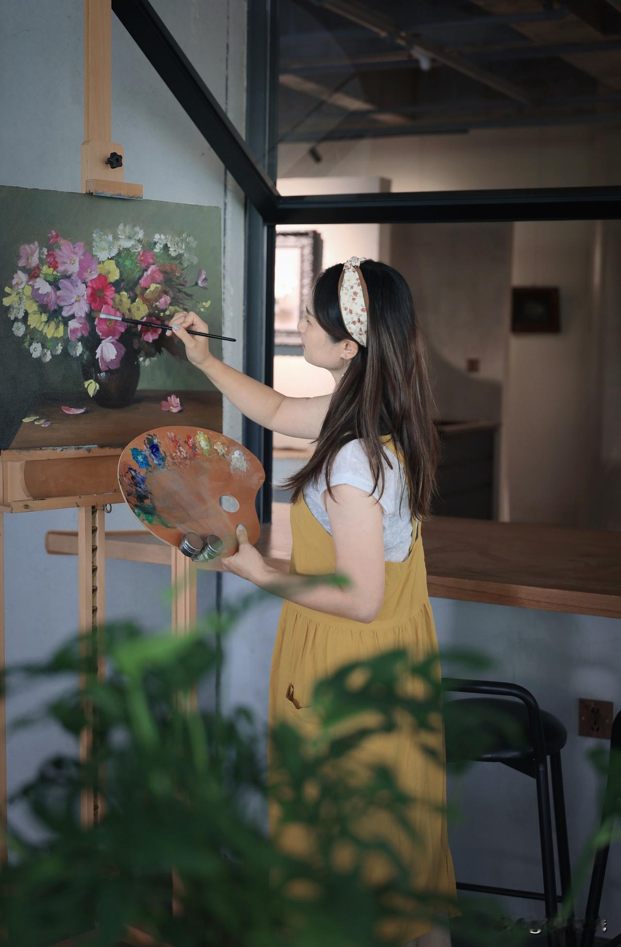 在柒月画舍，我们一起寻找绘画的快乐，探索艺术的真谛，发掘出属于自己特有的那份魅力