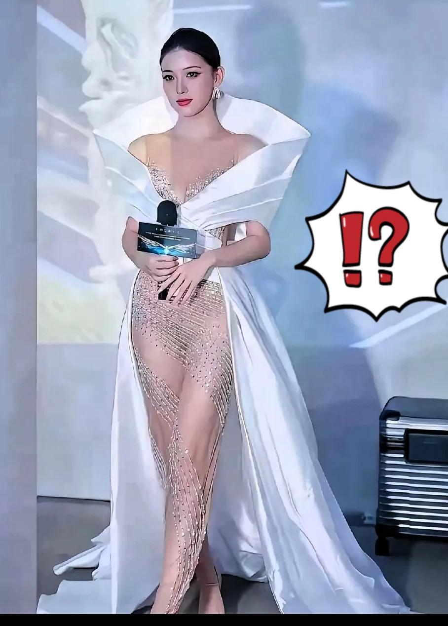 真敢设计也真敢穿，这组造型直接让人眼前一亮！设计师简直把极简风玩出了新高度，看似