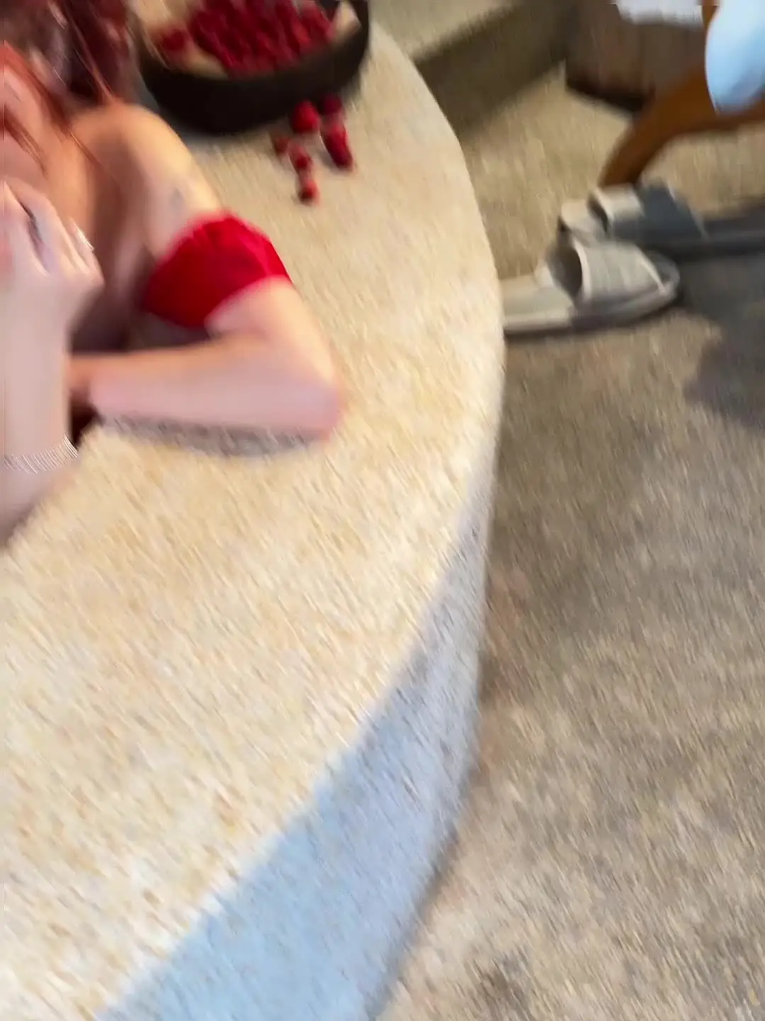 红色
