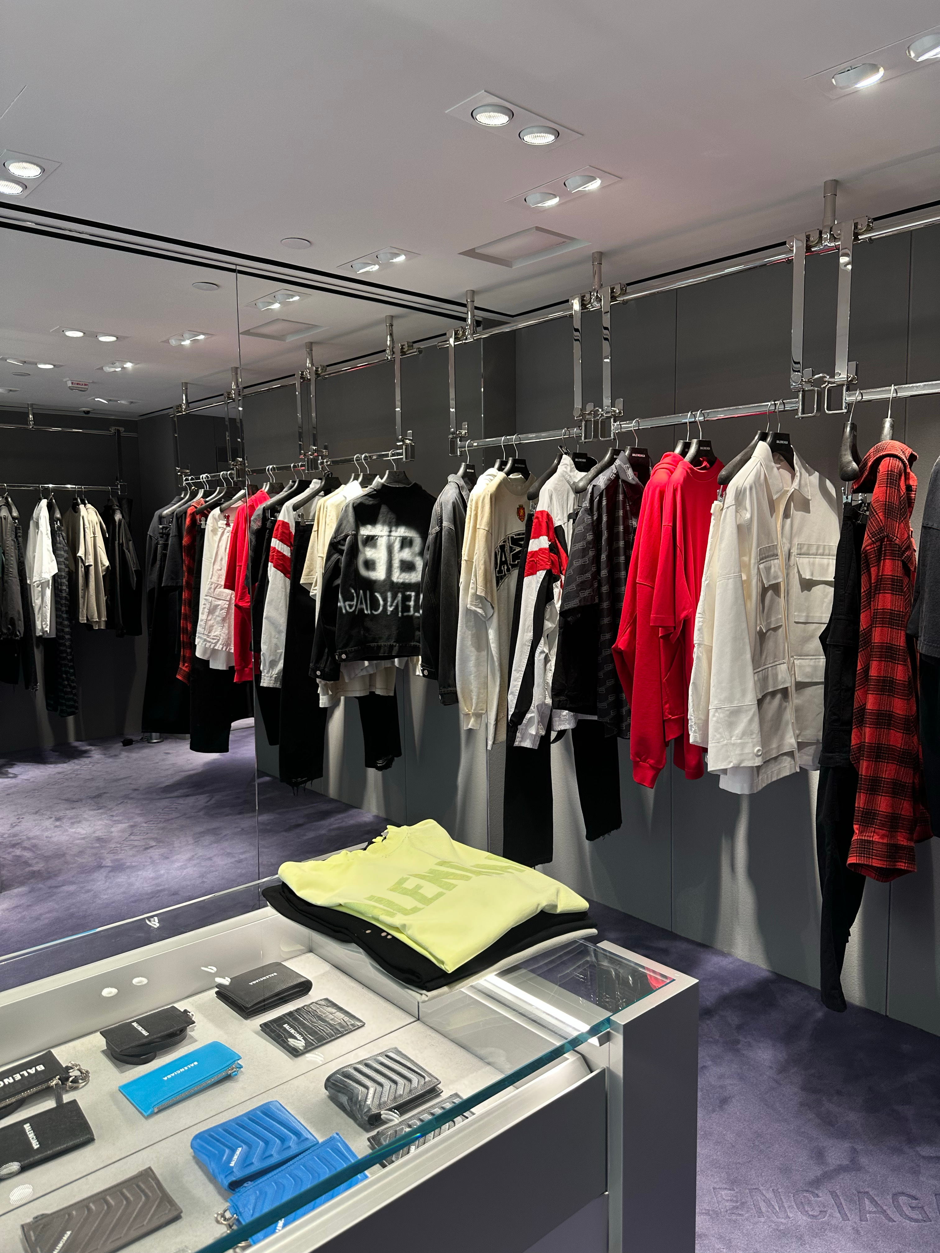 每次回中环办公最开心的时间就是lunch break😋 ​​​