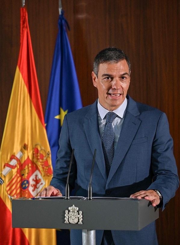 笑不活了！桑切斯正面硬刚特朗普：我就不配合，你能咋地！
 
最近国际名场面来了，