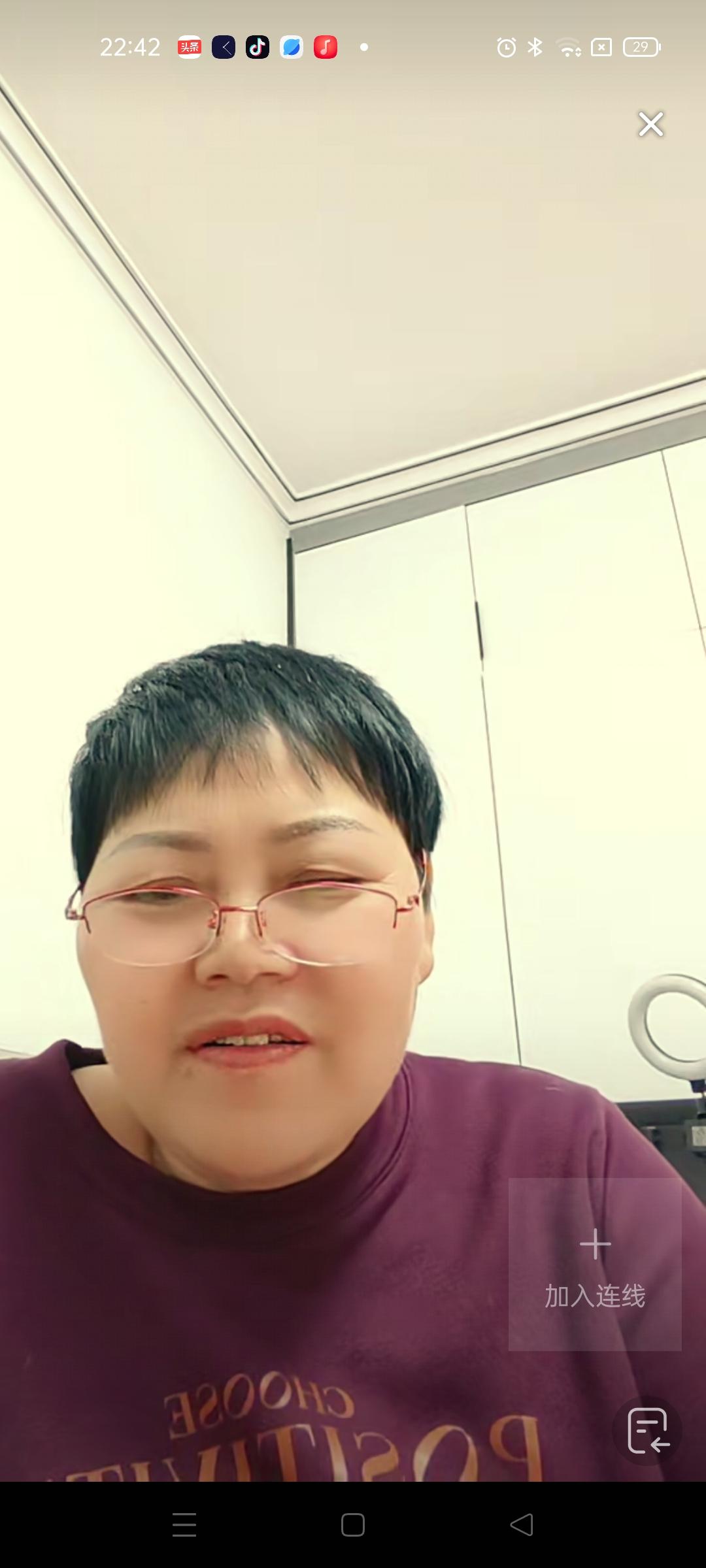 其实也是向阳花自身的条件太好了，在河北农村生活的可能不习惯了，河北不是楼房，来了