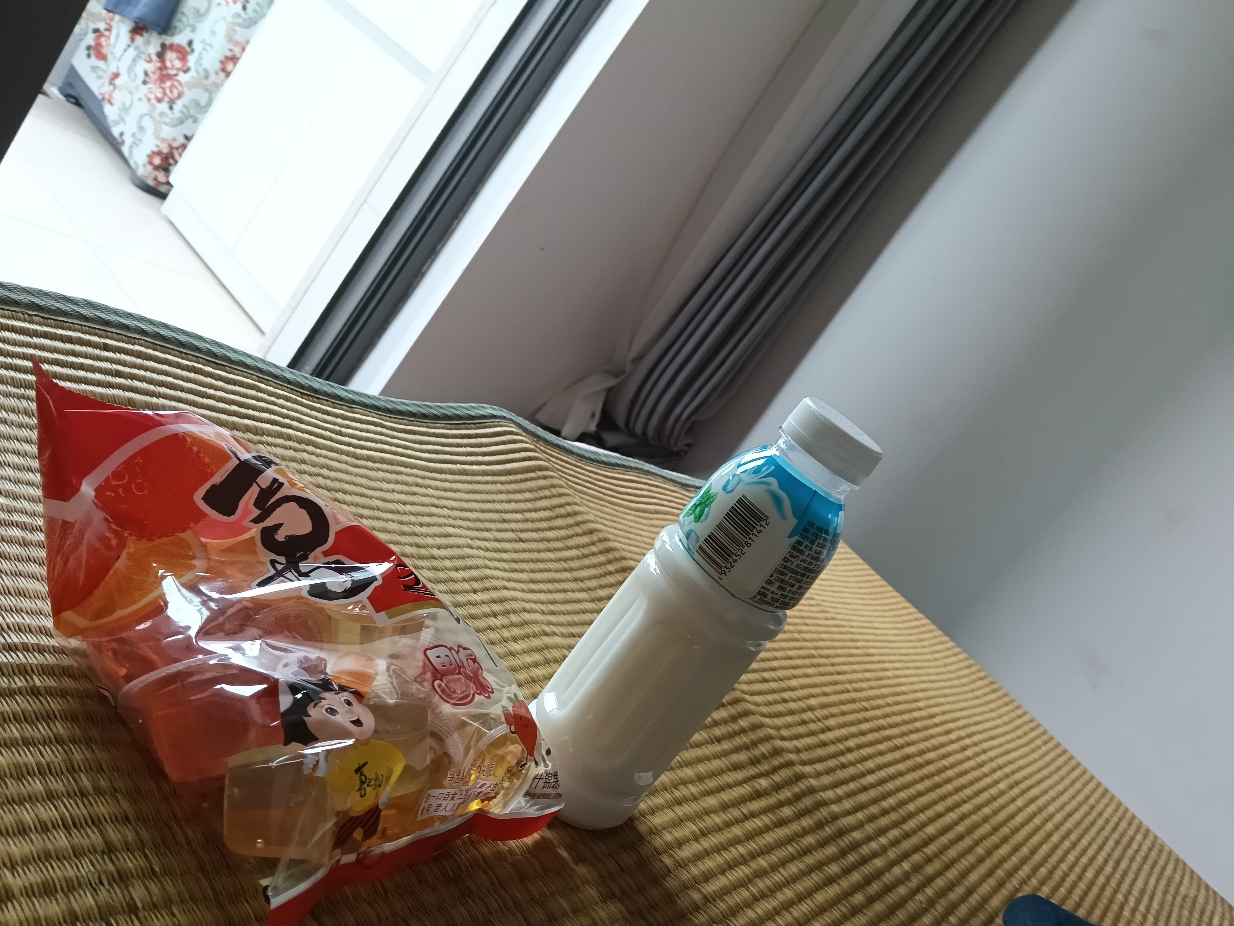 小洋人十果冻健康好滋味 