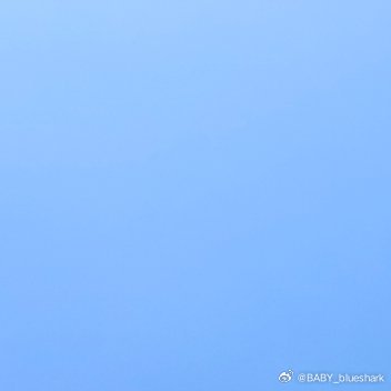 0000风雨里一点帮扶，就能化解他人窘迫。生活处处是行善契机：温柔对待小动物，主