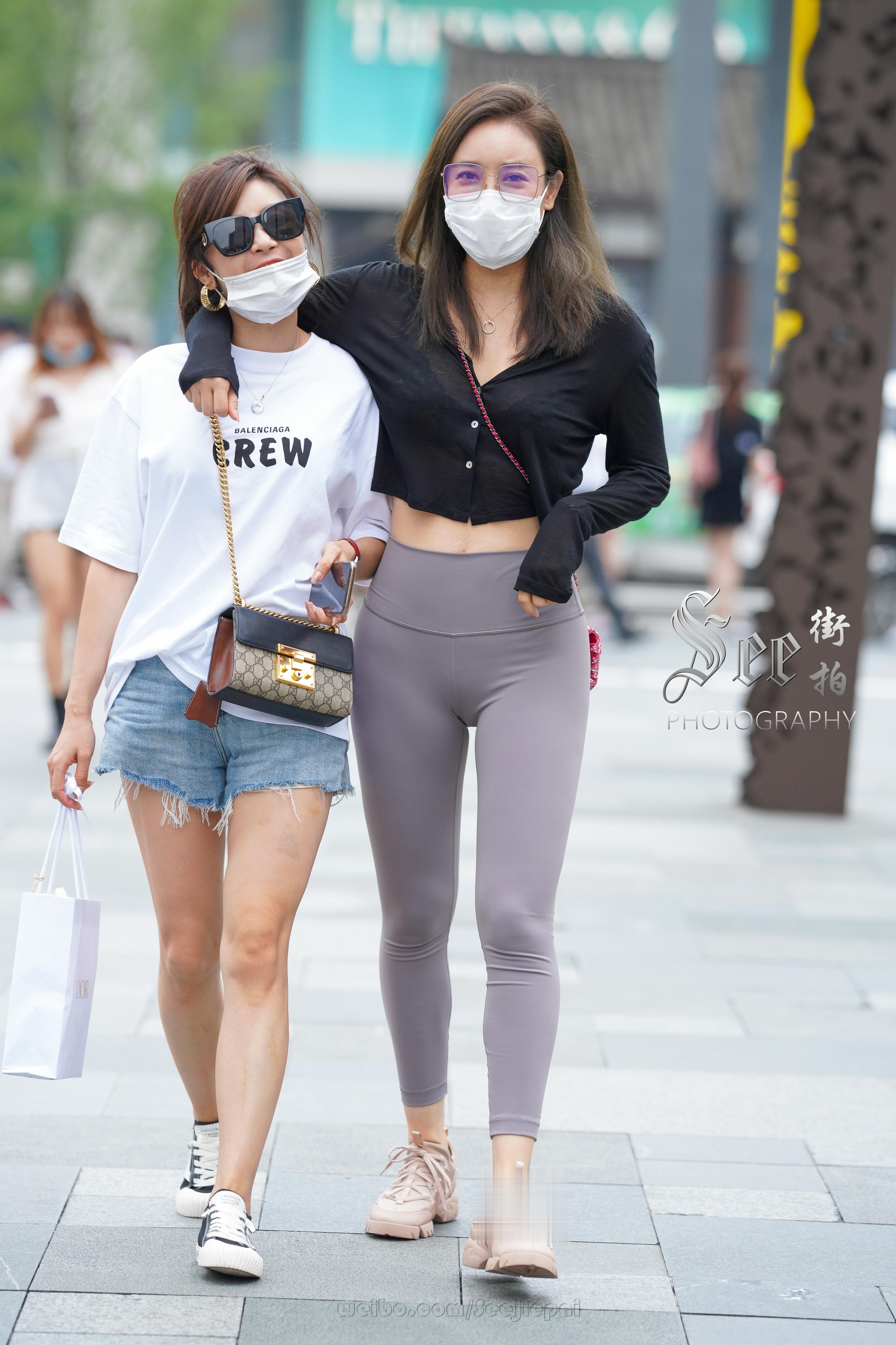 运动装魅力好身材~~ ​​​