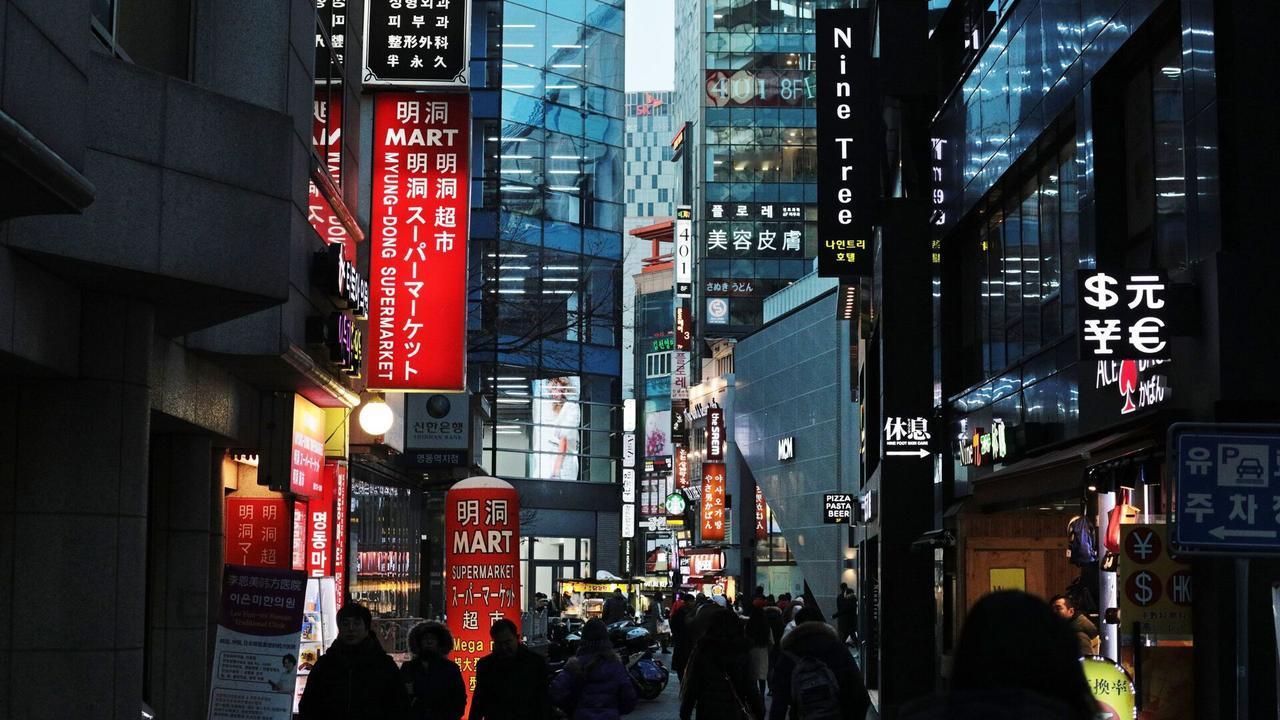 特朗普加税冲击美韩互信，韩国或寻求多方合作以平衡压力

俄罗斯卫星通讯社 202