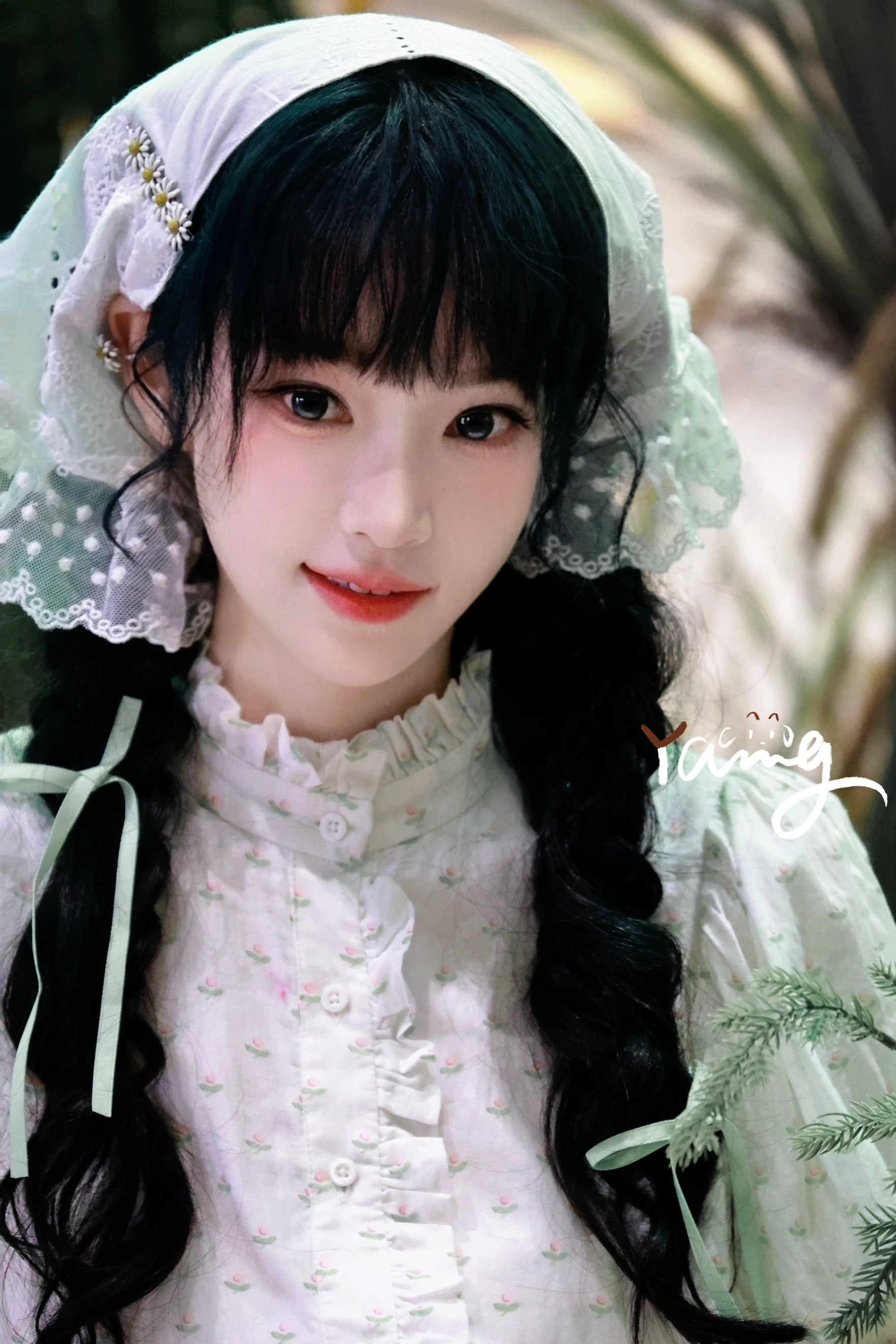 黄灿灿 