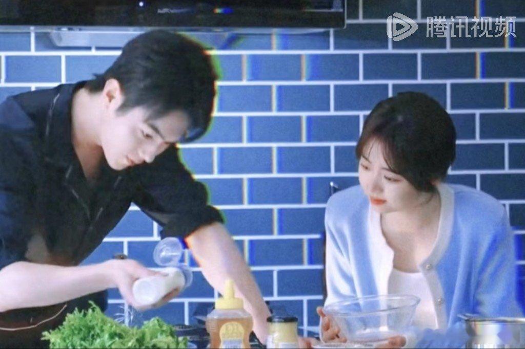 #你比星光美丽大结局点映礼#点映礼太精彩了！看到韩廷和纪星穿着婚纱的样子，我感觉