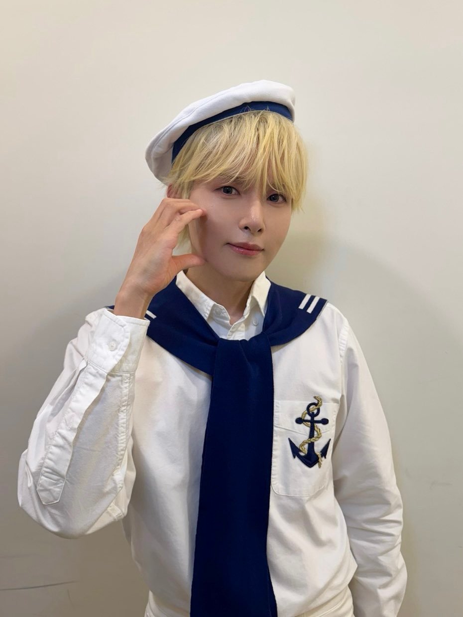 “CB百蓝_。260711 官号更新金厉旭 相关：因为一直都在一起 🎤SUPE
