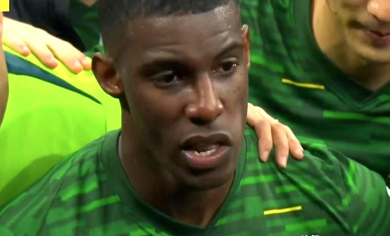 梅开二度没干过大四喜，瓦科最终与金靴擦肩而过。
 

法比奥这场真能打！2023