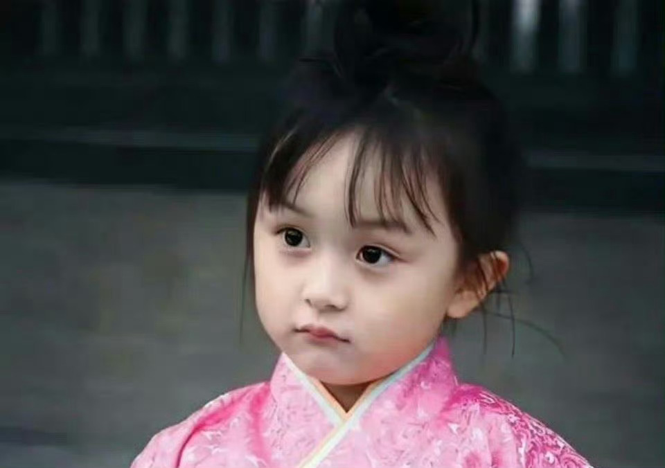 小芈月变身桑稚了[哇][哇]妹妹从小美到大 ​​​