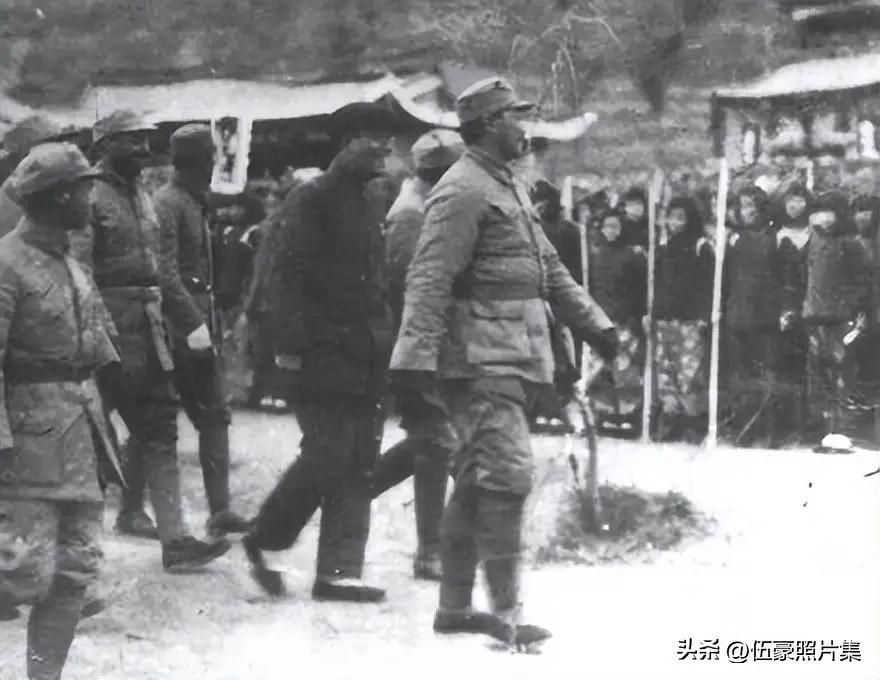 1939年1月25日，贺龙、关向应率领八路军第120师主力，经过长途跋涉，抵达河