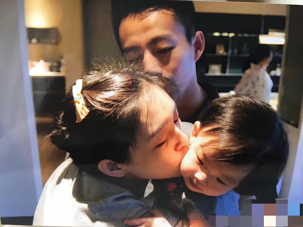 大S真的很可惜了，她努力吃了很多苦，才做了妈妈，孩子还没有长大。她自己没有办法陪