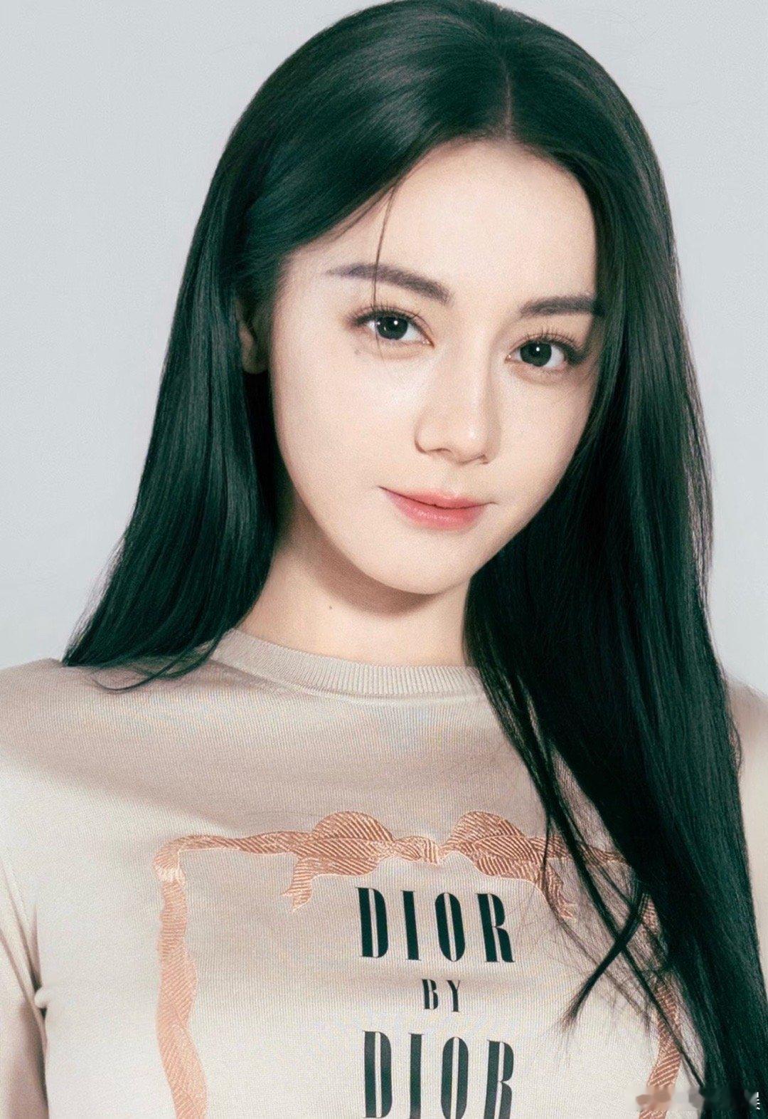 迪丽热巴 模糊的画质清晰的实力这个节奏把控力真的牛了是谁我不说，真的很喜欢迪丽热