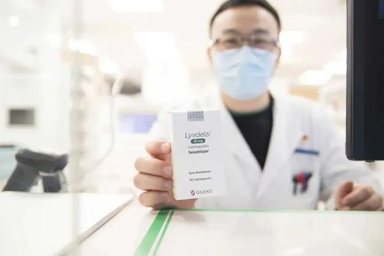 罕见病用药进医保加速了、快成了：每一个小群体，都不应该被放弃！

2026年，国