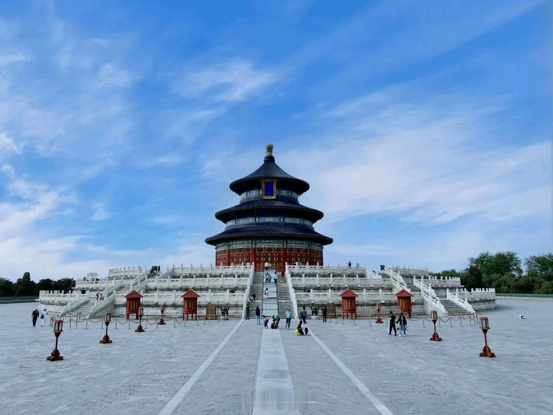 特朗普参观天坛 天坛是外国元首访华的热门“打卡地”，什么“惊艳”，什么“大美中国