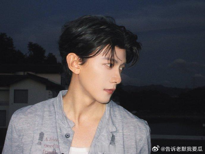吴谨言搭档邓凯吴谨言邓凯新剧刀笔娘子 是谁被吴谨言邓凯新剧刀笔娘子戳到！男女主人