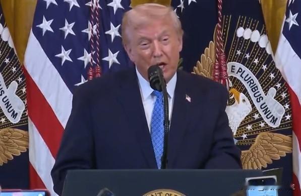 不装了！特朗普称美国将派最大石油公司赴委内瑞拉，开始赚钱，同时警告已准备好发起“