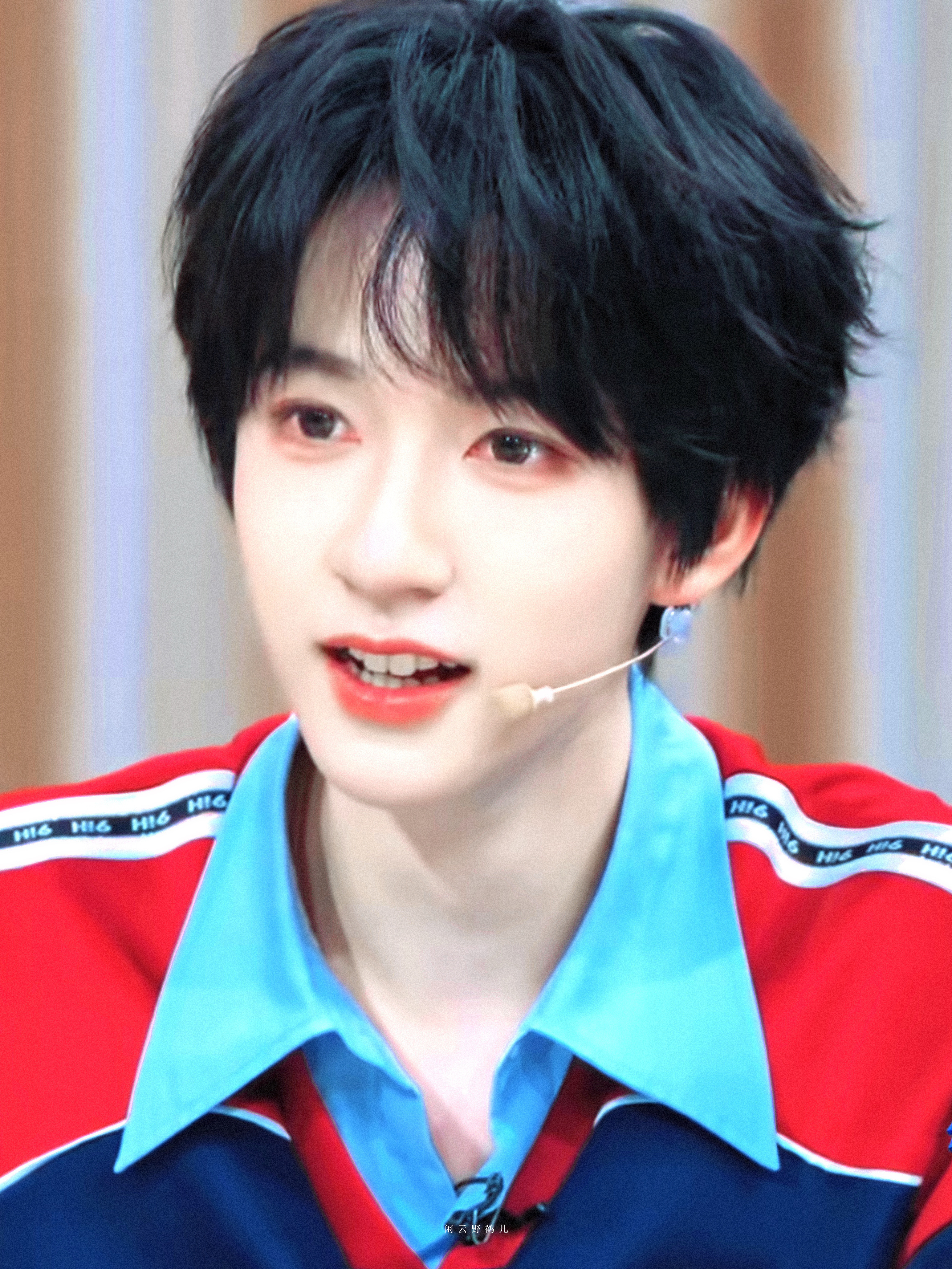 贺峻霖贺峻霖五十公里桃花坞6💚贺峻霖百度网盘代言人“春天很好，祝大家春天快乐。