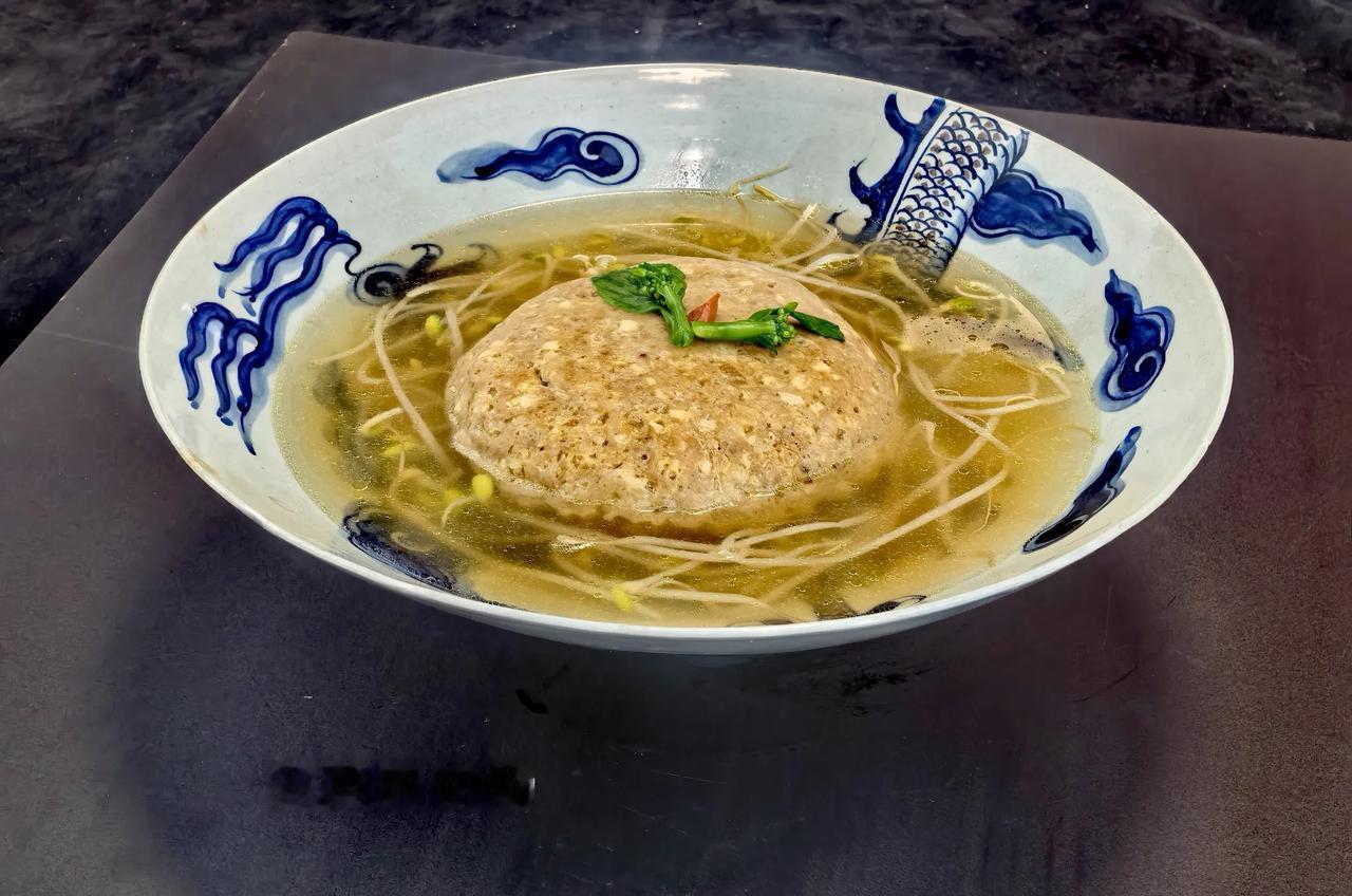 《百年成都老川菜》之六：冬菜肉饼汤.，这个一百多年前的老菜在成都消失了几十年了。