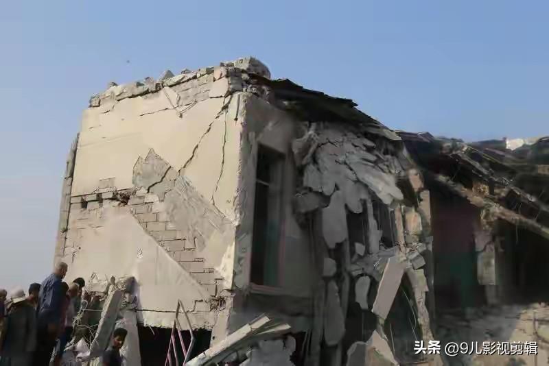 第九波暴击！伊朗直扑美航母，以军司令部被端，特朗普发终极威胁
 
中东战火滔天！