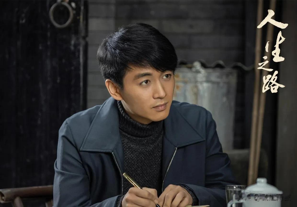 《人生之路》改编与原著差异很大的原因其实路遥早写得一清二楚。

原著《人生》中高