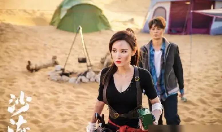 别信通稿，女演员最怕的不是威亚，是验孕棒上的两条杠。
 
你刚确认怀孕，下个月就