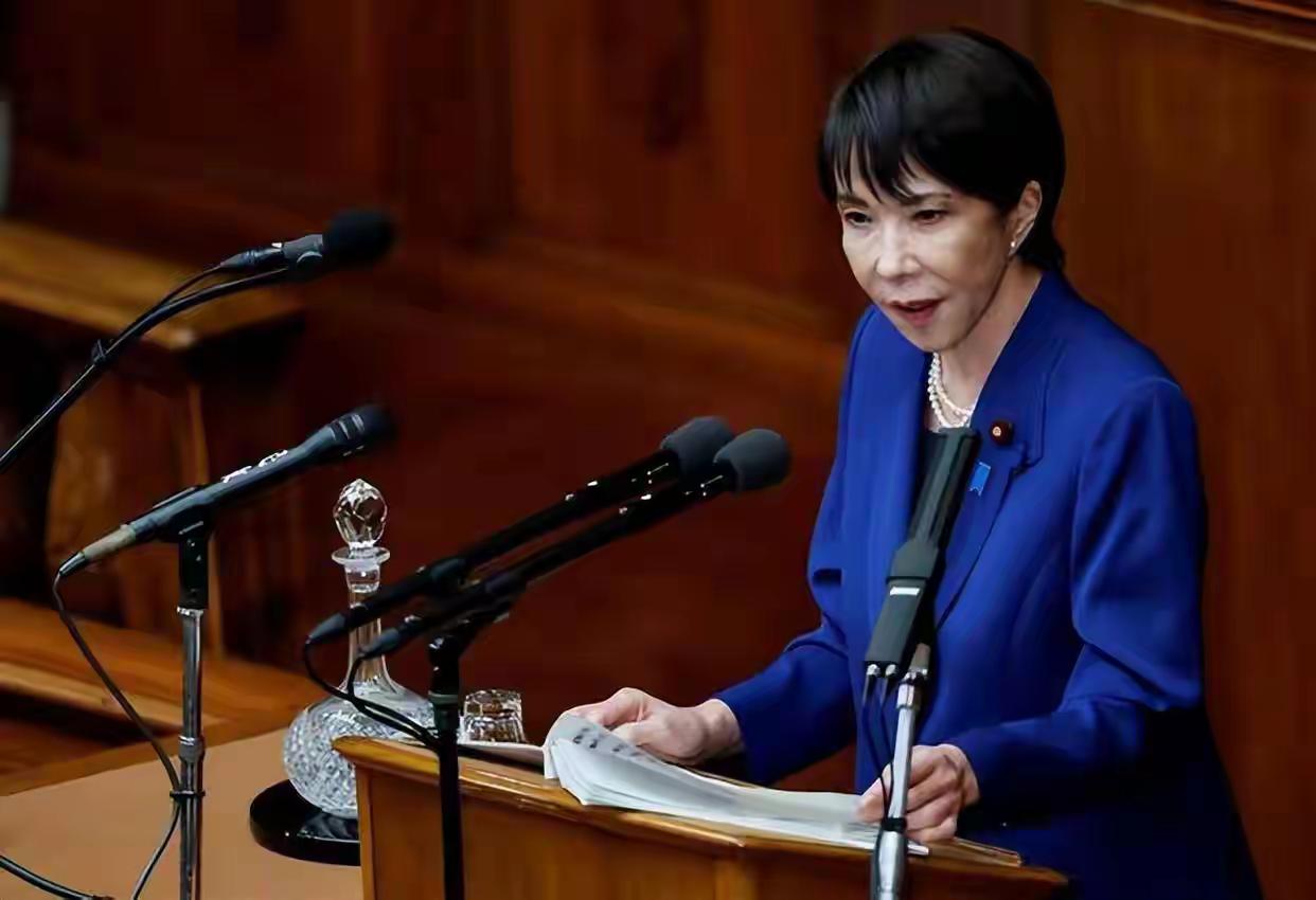 现在对于日本人来说最尴尬的一点，您知道是什么吗？

日本现在最尴尬的不是被打疼了