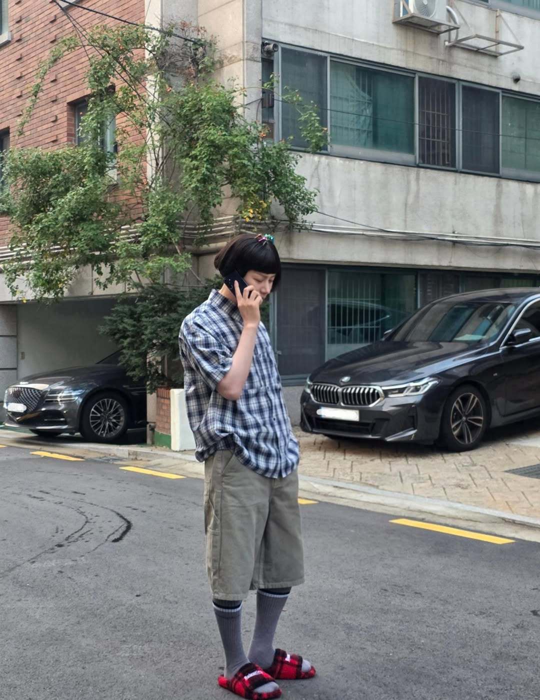 “CB百蓝_。260725金希澈 IG更新：傻瓜澈👩 
