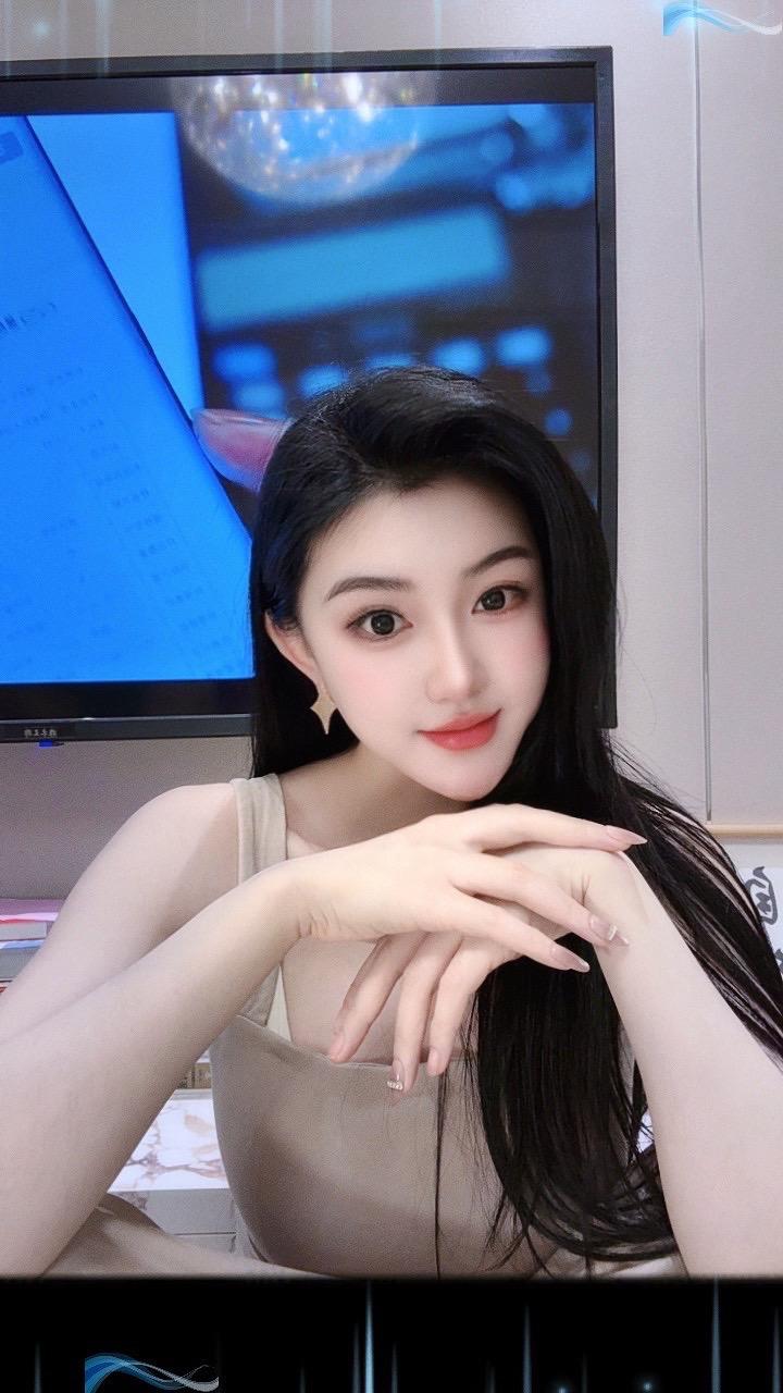 今日份自拍+晚安，好梦呀🌙