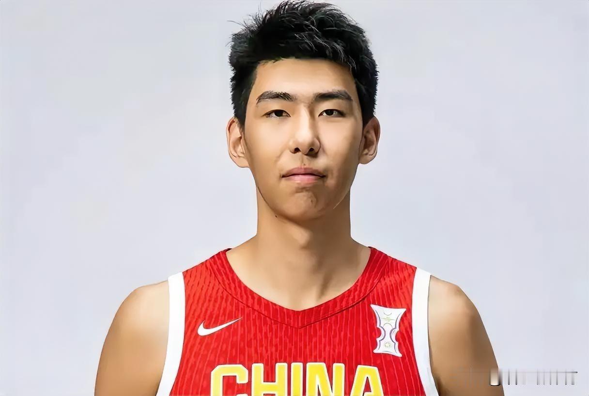 2选一，郭士强为什么选择焦泊乔，放弃徐昕，其实这才是主要原因。
国家男篮14人大