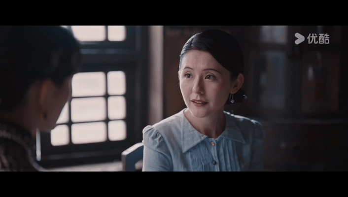 等了13年的婚礼等来一句他死了灼灼韶华 看韶华坐在满是喜字的房间里，指尖摩挲着刚