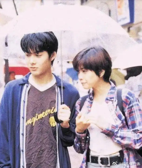 内田有纪柏原崇结婚内田有纪名字已变为柏原有纪 据日媒，内田有纪与柏原崇已秘密登记