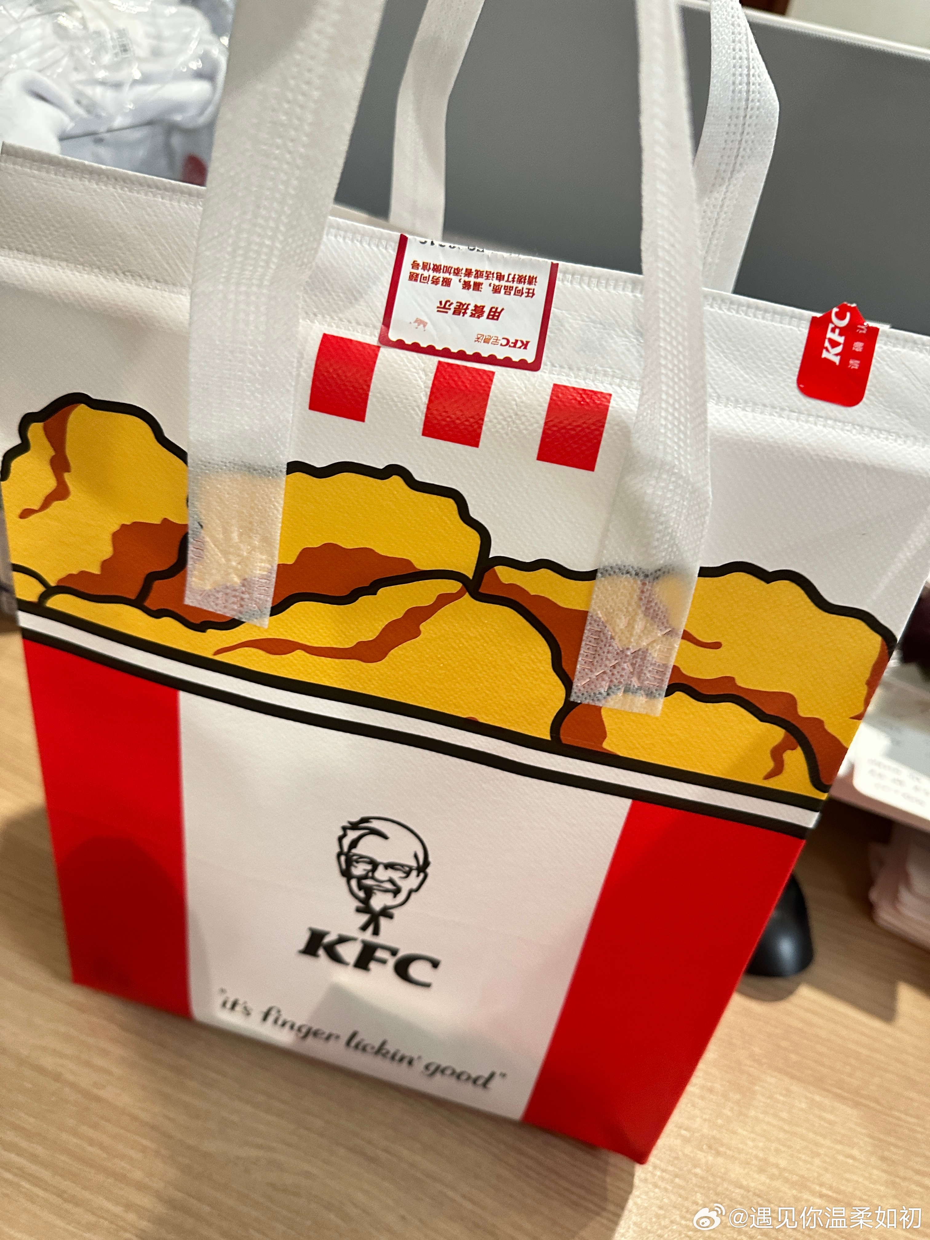 台风蔷琵到哪了 今天还挺冷的，不知道是台风的影响还是真的秋天来了。今天加了一会会