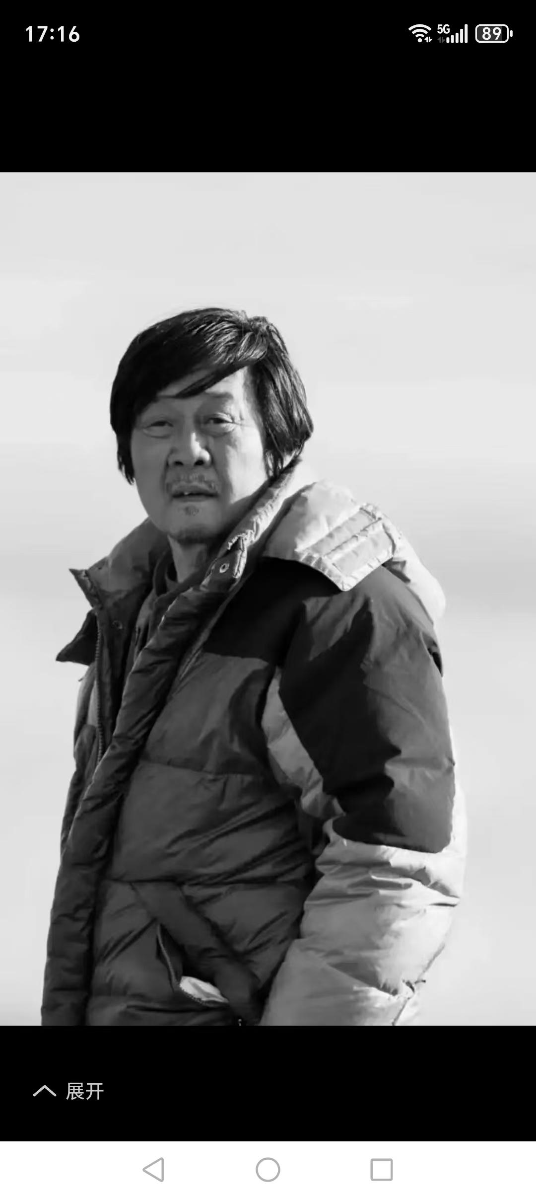 中国🇨🇳知名风光人文摄影家，新彊摄影界杰出代表、新彊塔城地区摄影家协会原主席