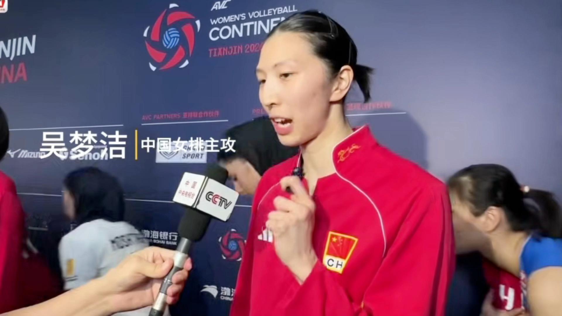 龚翔宇笑死我了哈哈哈哈哈，一股偷感😆 ​​​