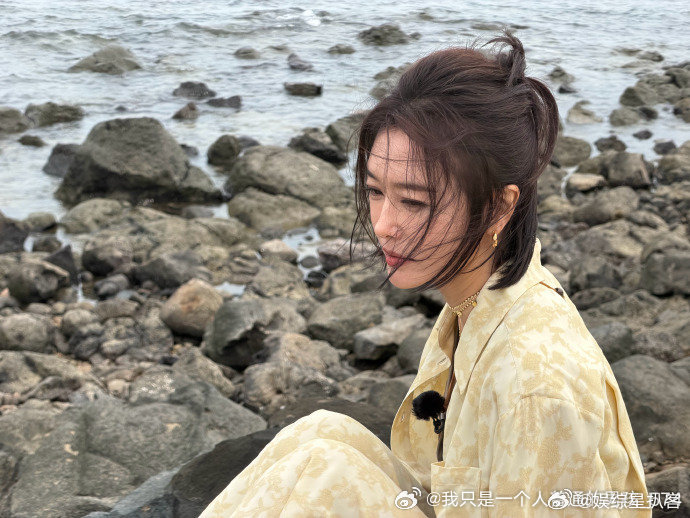 沈月拍出了徐志胜人生照片 温柔镜头遇上超强表现力，每一张都自然又好看，这才是真正