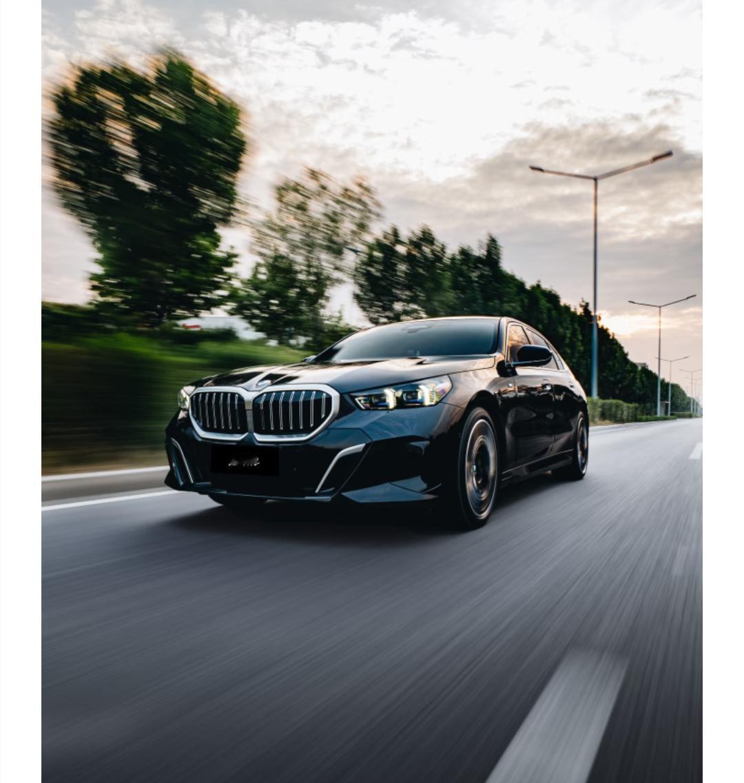 什么情况，宝马5系都被干到30多万了
刚改革开放的时候，能开上夏利就很牛掰了
后