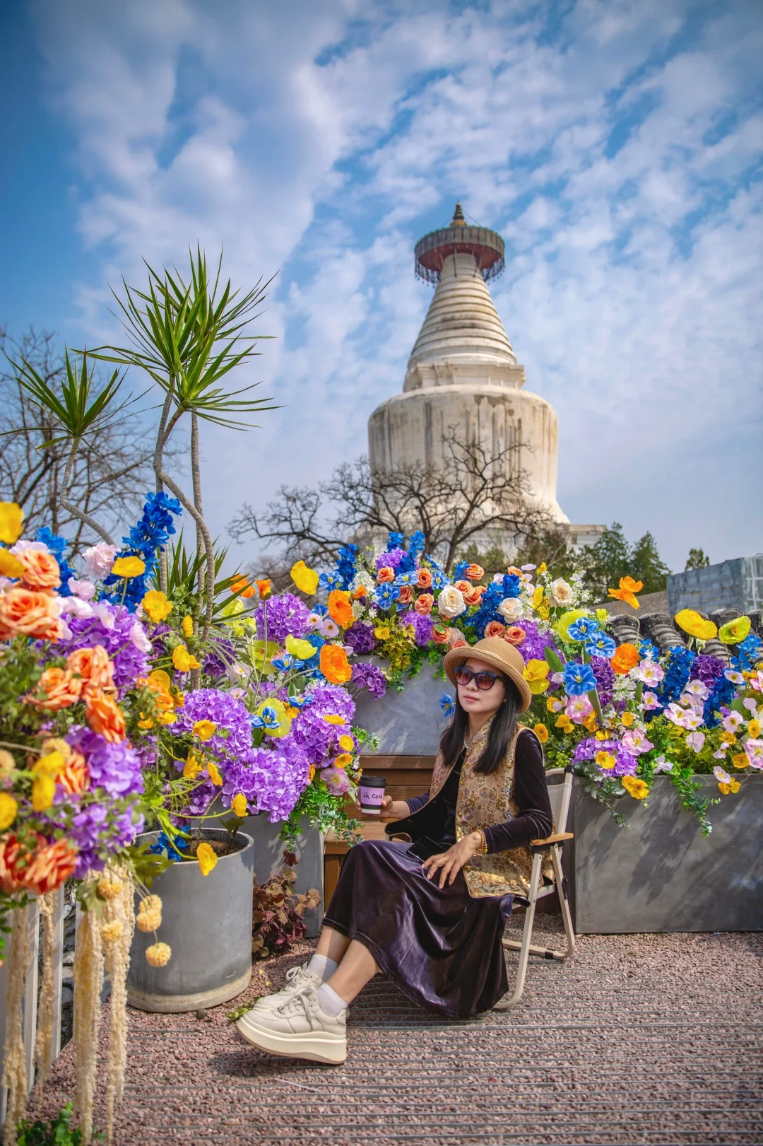 白塔寺边胡同莫奈花园，太适合咖啡晒太阳了