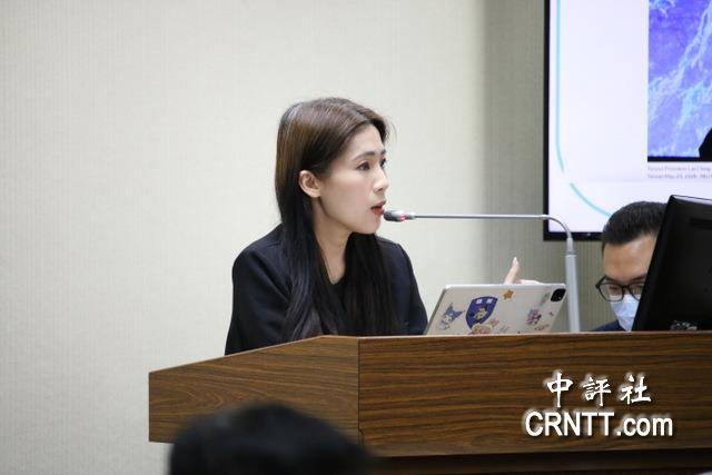 特赖通话？
台“外交部长”林佳龙25日面对中国国民党籍“立委”徐巧芯质询时表示，
