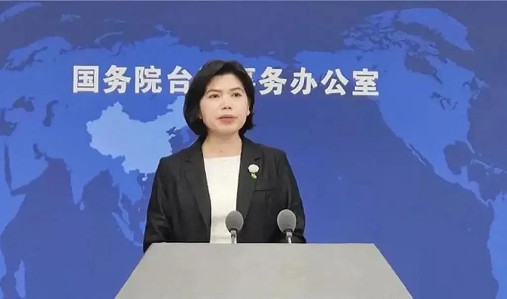 # 大陆行动升级！台当局紧张不安，责任归属引发热议

近期，大陆在东海和南海的军