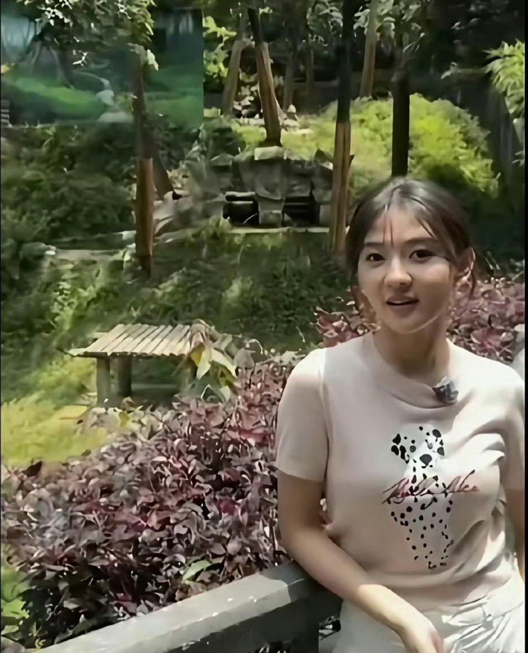哈哈这是陈哲远和杨迪用同一个设备拍的梁洁 